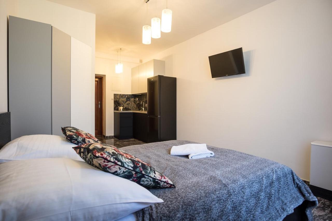 Prestige Apartamenty Krupowki 16 Zakopane Exterior photo